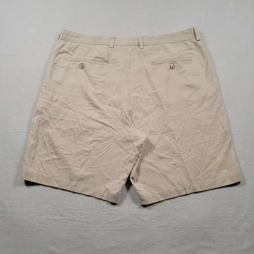 Tommy Bahama Silk Bamboo Pleated Shorts Mens 38 Beige Herringbone Luxury Casual